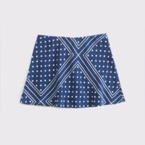 The A&F Sienna Mini Skort - Women’s Small